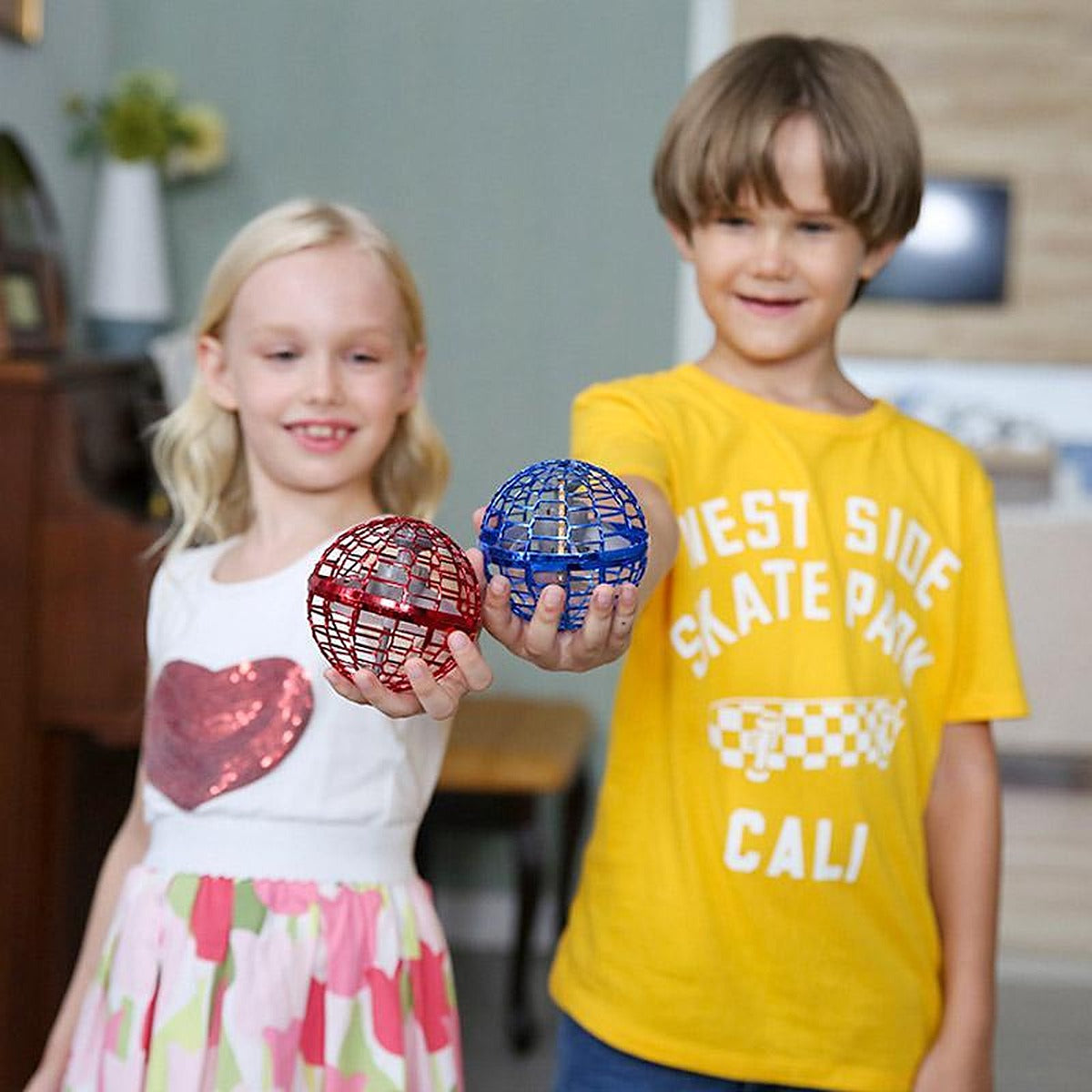 Klokken er fire.