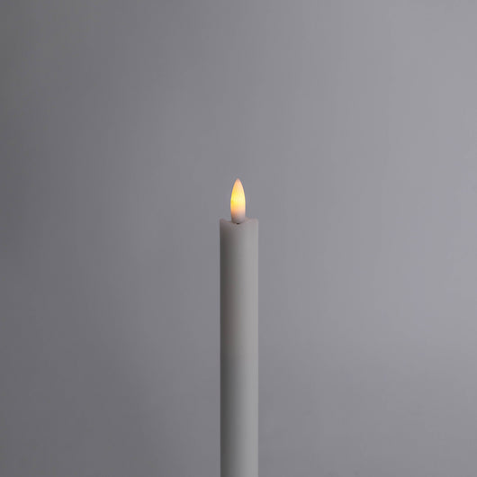 Enkelt Velora Flamme kronelys med varmt lysende flamme