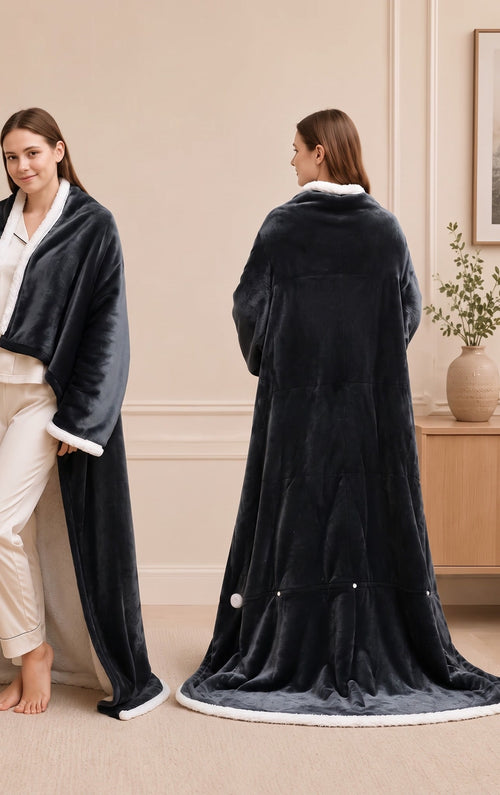 Velora Varme™ | Varmeteppe med ermer, hette og fotlomme, 8 varmetrinn